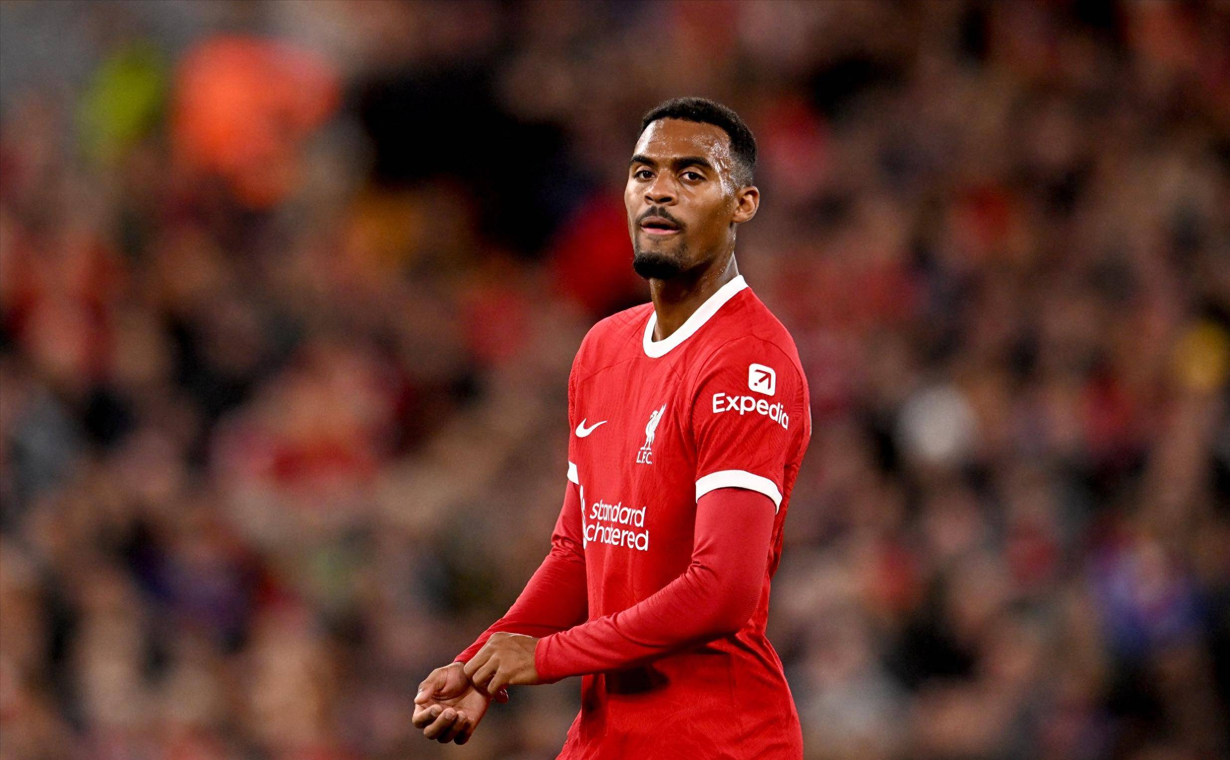 朱利亚诺谈单场最佳：这是我第一个奖杯，被认可让我特别高兴