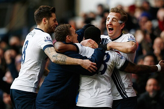 一场3-0让西甲争冠格局大乱，前2只差1分，姆巴佩追平C罗神纪录