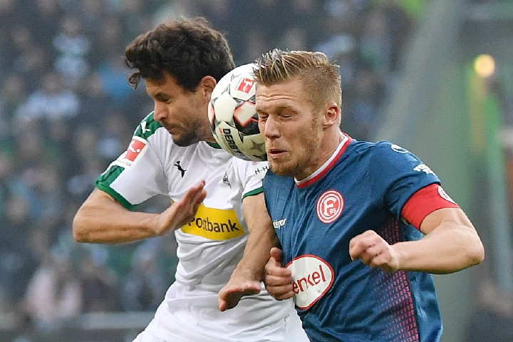 热刺天才少年卢卡欧冠青年赛独中五元，足球经理26潜力值-9.5（热刺新星卢卡欧冠青年联赛轰入5球，《足球经理26》潜力-9.5）