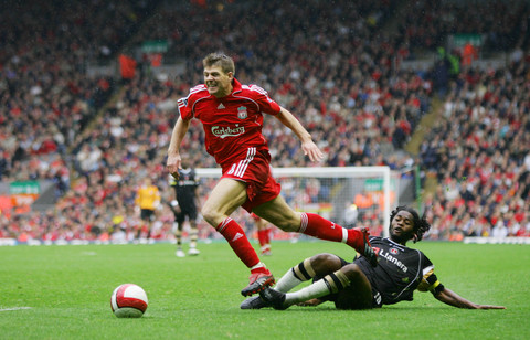 19岁国足新星登陆德乙，半年冲德甲，复刻传奇？（19岁国足新秀转战德乙，半年直冲德甲，能否再现传奇？）