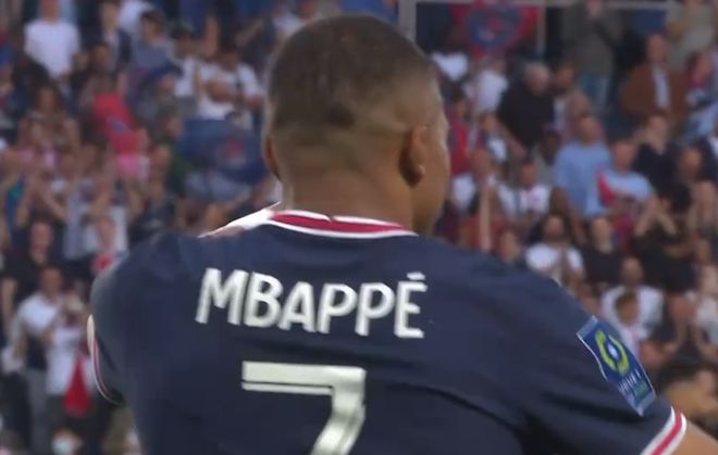 罗马诺：切尔西还没有与曼联谈加纳乔转会，预计8月进行