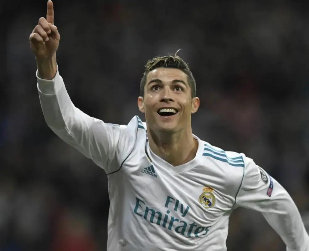 掘金约基奇三双球队大胜快船