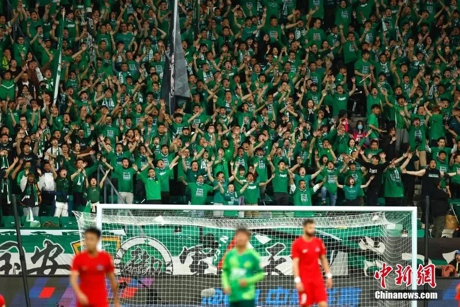 孙继海：邵佳一是最适合国足帅位人选，他已证明自己是好教练（孙继海：邵佳一最适合执掌国足，他已证明执教能力出色）